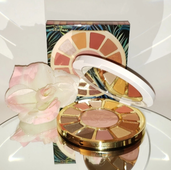 Tarte Rainforest Temptations High Performance Naturals Eye & Cheek Palette NIB - Picture 7 of 7